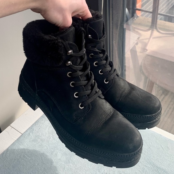 Artica Waterproof Winter Suede ankle boots - Picture 6 of 9